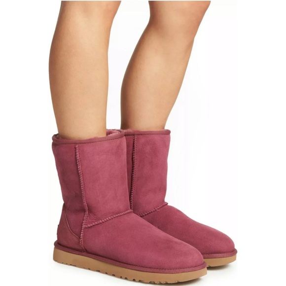 NWT UGG Purple Genuine Shearling Lined Boots - Picture 2 of 7